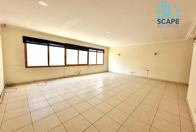 56517080 - Property Main Image