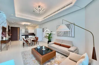 Apartment - 1 Bedroom - 2 Bathrooms for rent in Sanabis - Manama - Capital Governorate