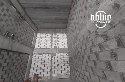 Shop - Studio - 1 Bathroom for rent in Isa Town - Central Governorate