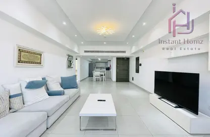 Apartment - 2 Bedrooms - 2 Bathrooms for rent in Al Juffair - Capital Governorate