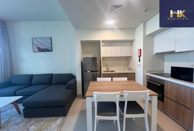 988700 - Property Image 3