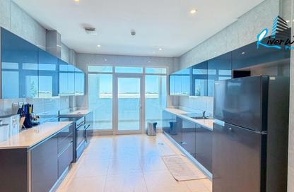 Apartment - 2 Bedrooms - 3 Bathrooms for rent in Zallaq - Southern Governorate