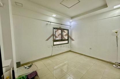 Apartment - 3 - 2 for sale in Busaiteen - Muharraq Governorate