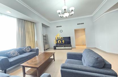 Apartment - 3 Bedrooms - 3 Bathrooms for rent in Al Juffair - Capital Governorate