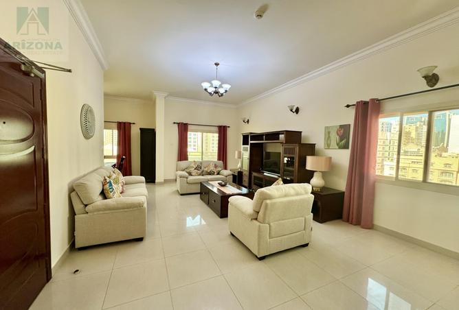 999551 - Property Image 2