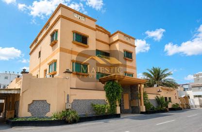Villa - 6 Bedrooms - 7+ Bathrooms for sale in Bu Kowarah - Riffa - Southern Governorate