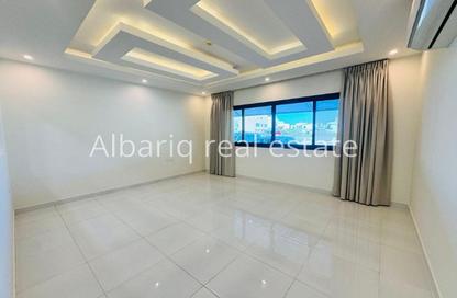 Apartment - 2 Bedrooms - 4 Bathrooms for rent in Saar - Northern Governorate