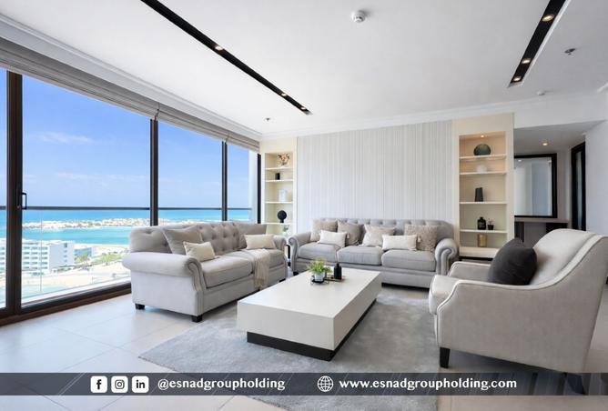 987028 - Property Image 2