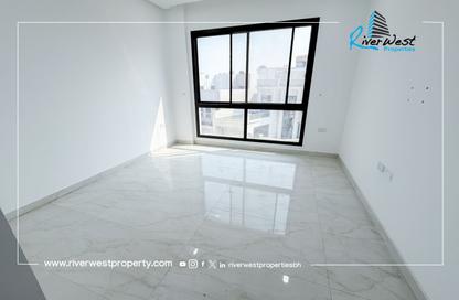 Apartment - 2 Bedrooms - 2 Bathrooms for rent in Bu Quwah - Northern Governorate