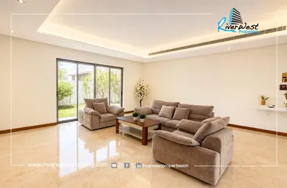 Villa - 5 Bedrooms - 6 Bathrooms for rent in Zallaq - Southern Governorate
