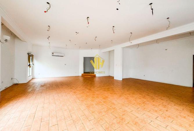 2Olty204yrQ - Property Image 2