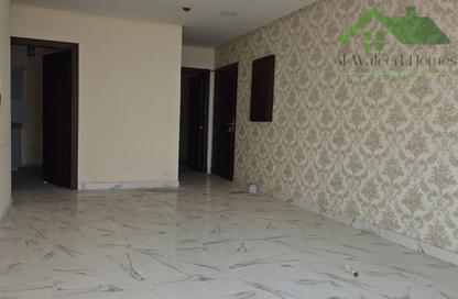 Apartment - 3 Bedrooms - 5 Bathrooms for rent in Galali - Muharraq Governorate