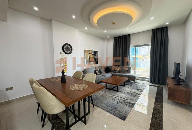 987740 - Property Image 2