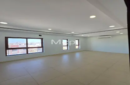 Apartment - 2 Bedrooms - 2 Bathrooms for rent in Al Qadam - Northern Governorate