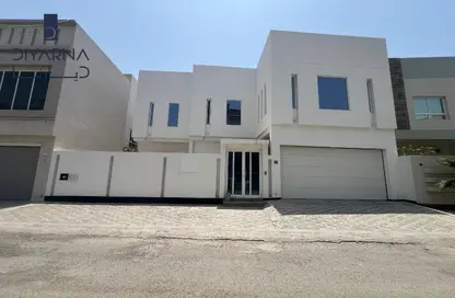 Villa - 5 Bedrooms - 7 Bathrooms for sale in Shakhura - Northern Governorate