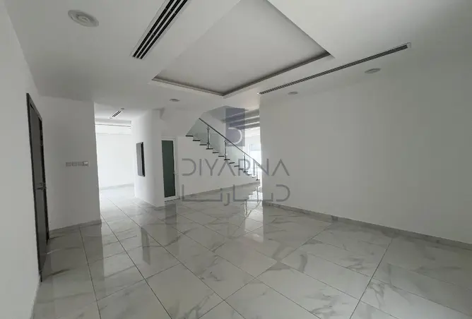 53215349 - صورة العقار 2