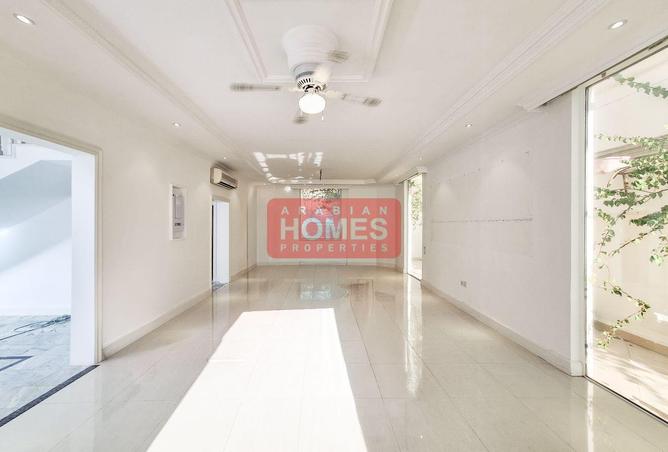 54598010 - Property Image 2