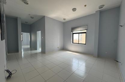 Office Space - Studio - 1 for rent in Janabiya - Northern Governorate