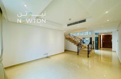 شقة - 2 غرف نوم - 3 حمامات للايجار في أم الحصم - المنامة - محافظة العاصمة