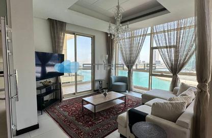 Penthouse - 3 Bedrooms - 4 Bathrooms for rent in Reef Island - Capital Governorate