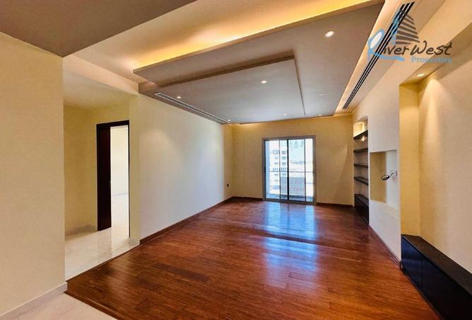 51233080 - صورة العقار 2