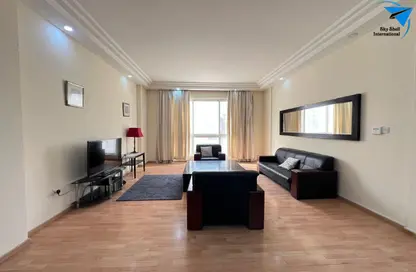 Apartment - 2 Bedrooms - 2 Bathrooms for rent in Al Juffair - Capital Governorate