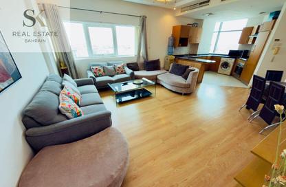 Apartment - 1 Bedroom - 2 Bathrooms for rent in Sanabis - Manama - Capital Governorate