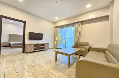 Apartment - 1 Bedroom - 2 Bathrooms for rent in Al Juffair - Capital Governorate
