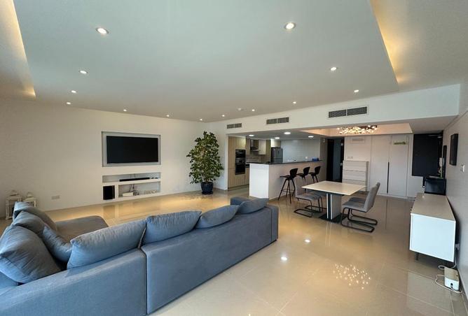 993414 - Property Main Image