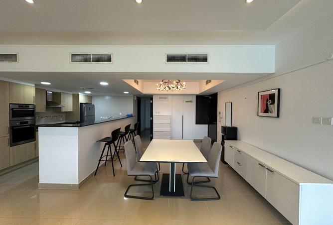 993414 - Property Image 2