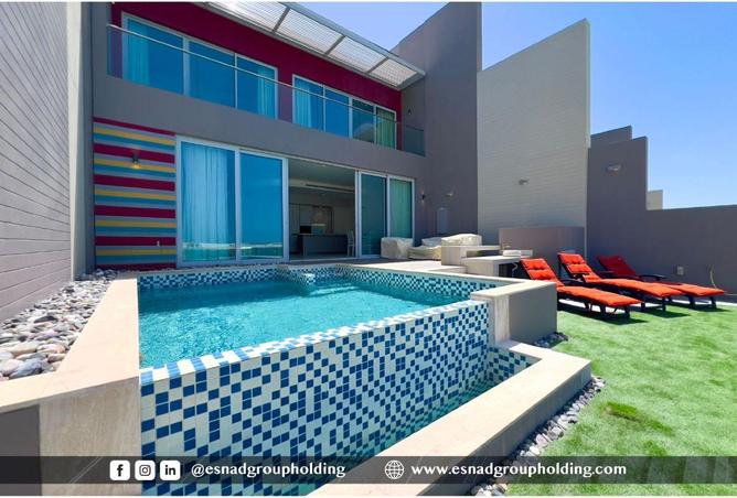 1001696 - Property Image 2