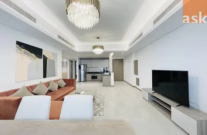 Apartment - 3 Bedrooms - 3 Bathrooms for rent in Al Juffair - Capital Governorate