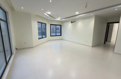 Villa - 7 - 7+ for sale in Hamad Town - Northern Governorate Villa - 7 - 7+ for sale in Hamad Town - Northern Governorate