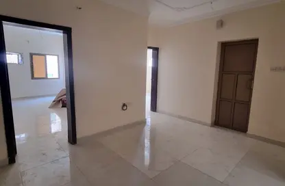 Apartment - 2 Bedrooms - 2 Bathrooms for rent in Salmabad - Central Governorate
