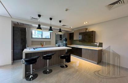 Apartment - 4 Bedrooms - 5 Bathrooms for rent in Najma - Amwaj Islands - Muharraq Governorate