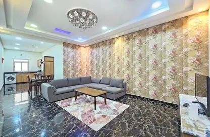 Apartment - 2 Bedrooms - 2 Bathrooms for rent in Seef - Capital Governorate