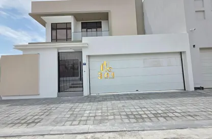 فيلا - 4 غرف نوم - 6 حمامات للبيع في بو قوة - المحافظة الشمالية