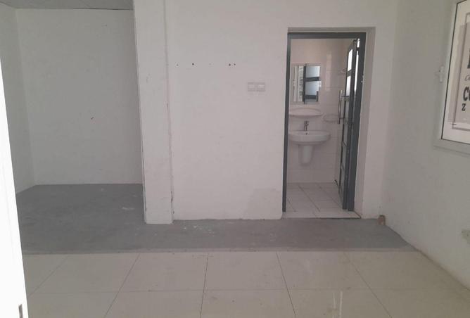53682186 - Property Image 2