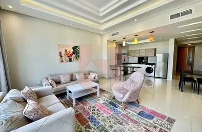 شقة - 2 غرف نوم - 2 حمامات للايجار في شارع أمواج - أمواج - المحرق