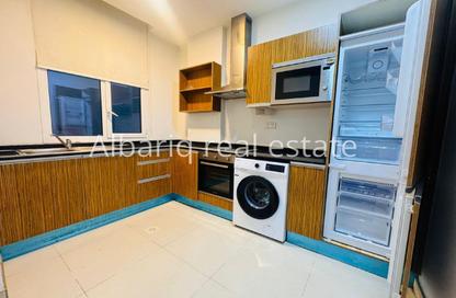 Apartment - 2 Bedrooms - 3 Bathrooms for rent in Hidd - Muharraq Governorate