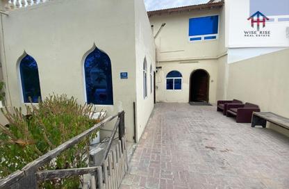 Villa - 4 Bedrooms - 2 Bathrooms for rent in Riffa Al Sharqi - Riffa - Southern Governorate