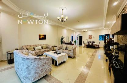 Apartment - 3 Bedrooms - 2 Bathrooms for rent in Al Juffair - Capital Governorate