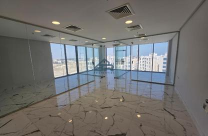 Office Space - Studio - 2 for rent in Seef - Capital Governorate