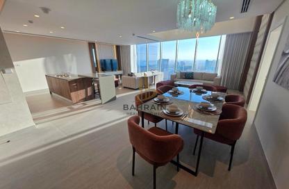 Duplex - 3 Bedrooms - 5 Bathrooms for rent in Seef - Capital Governorate