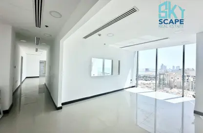 Office Space - 2 Bedrooms - 2 Bathrooms for rent in Seef - Capital Governorate