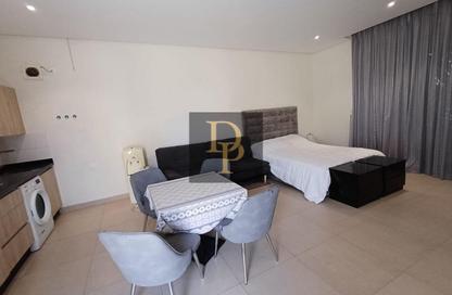 Apartment - Studio - 1 Bathroom for rent in Al Juffair - Capital Governorate Apartment - Studio - 1 Bathroom for rent in Al Juffair - Capital Governorate