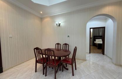 Apartment - 2 Bedrooms - 3 Bathrooms for rent in Al Juffair - Capital Governorate
