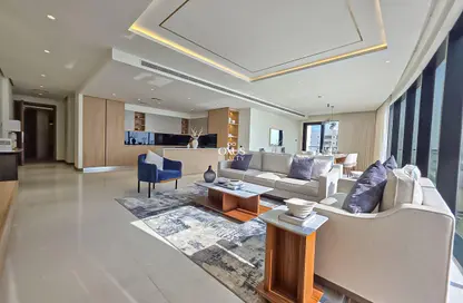 شقة - 3 غرف نوم - 5 حمامات للبيع في الحد - المحرق