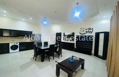 Apartment - 2 Bedrooms - 2 Bathrooms for rent in Al Burhama - Manama - Capital Governorate