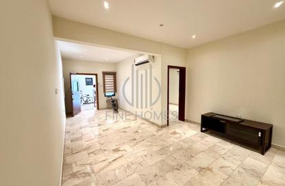 Villa - 2 Bedrooms - 2 Bathrooms for rent in Saar - Northern Governorate